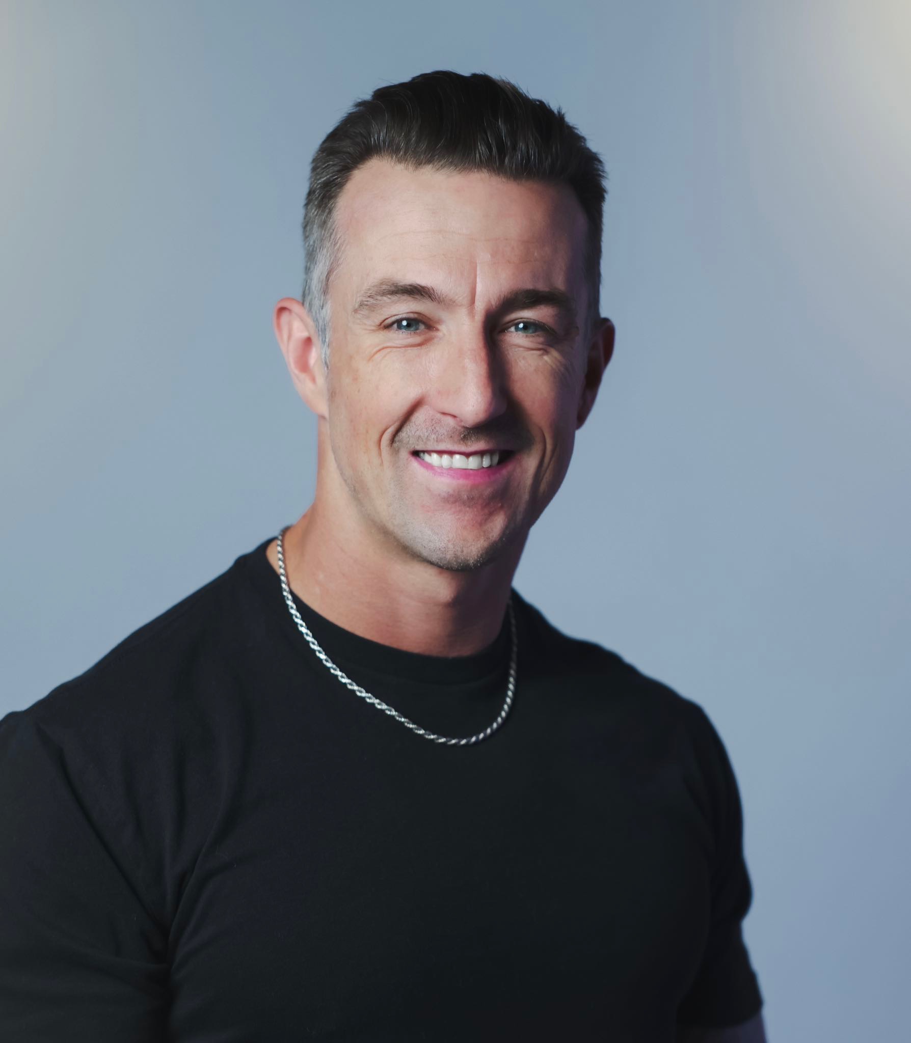 Justin Sloan headshot